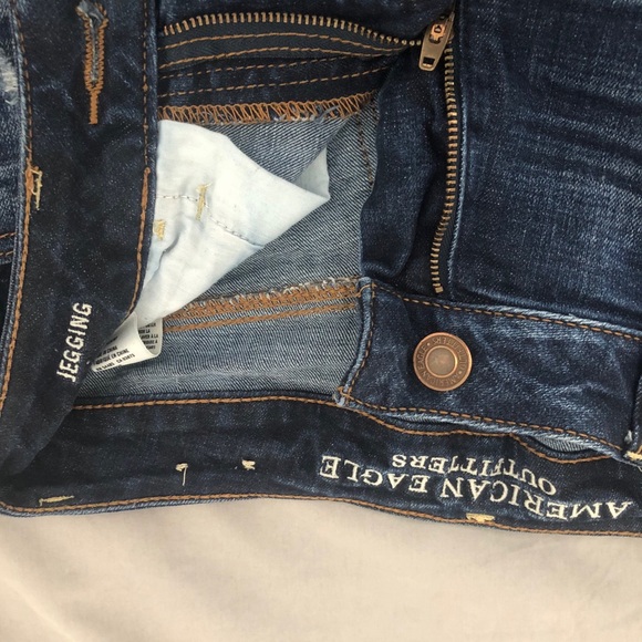 American eagle ripped jeans - Picture 4 of 4